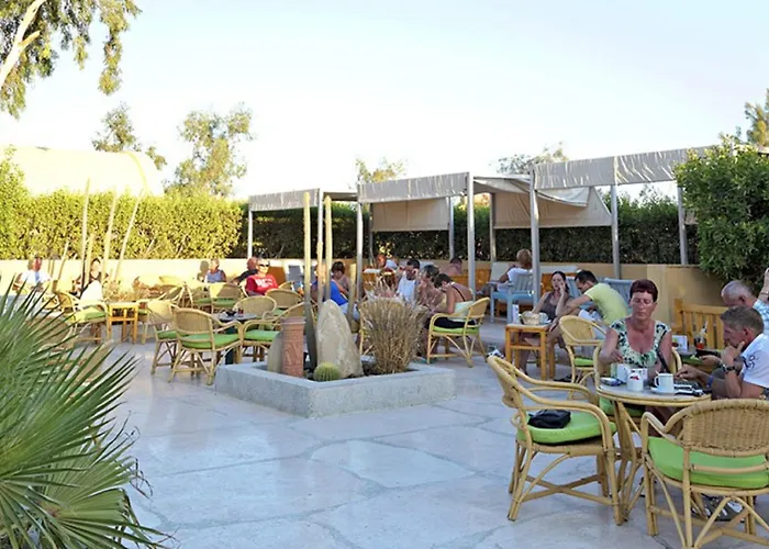 אתר נופש Three Corners Rihana